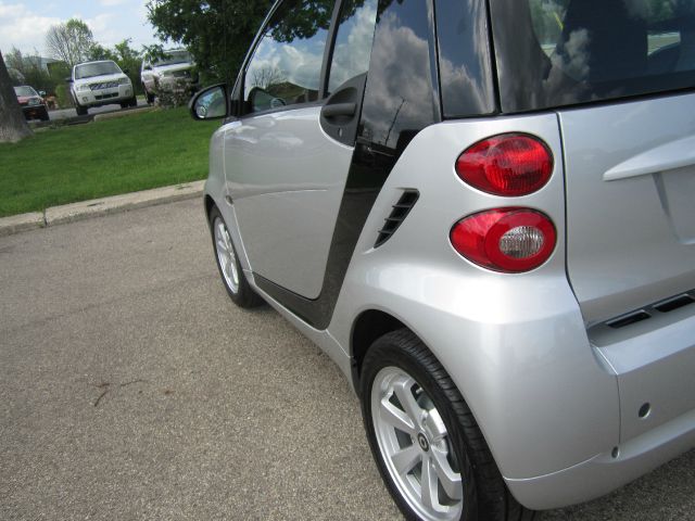 Smart fortwo 2012 photo 2
