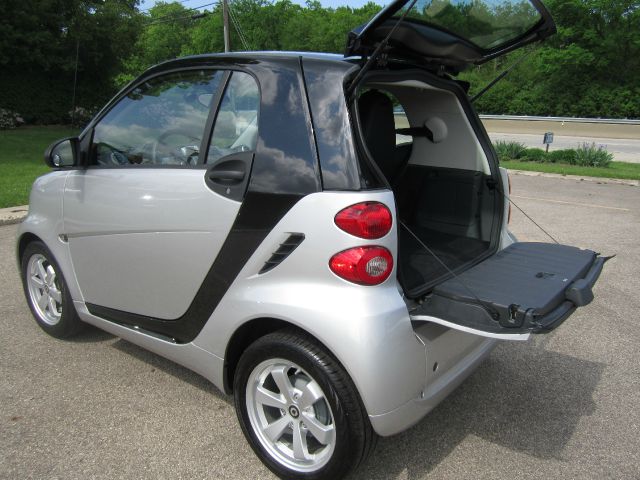 Smart fortwo 2012 photo 22