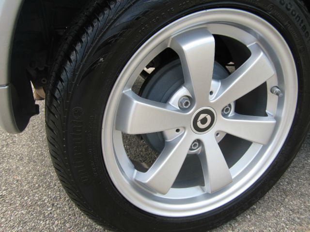 Smart fortwo 2012 photo 23