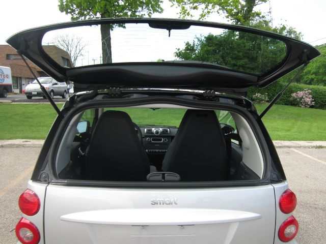Smart fortwo 2012 photo 28