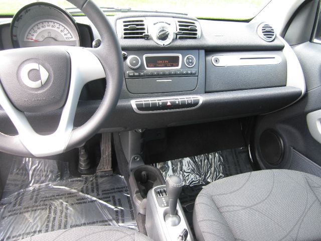 Smart fortwo 2012 photo 33