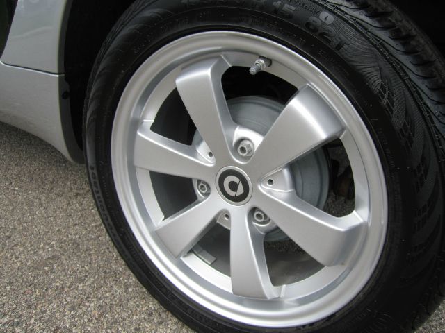 Smart fortwo 2012 photo 36