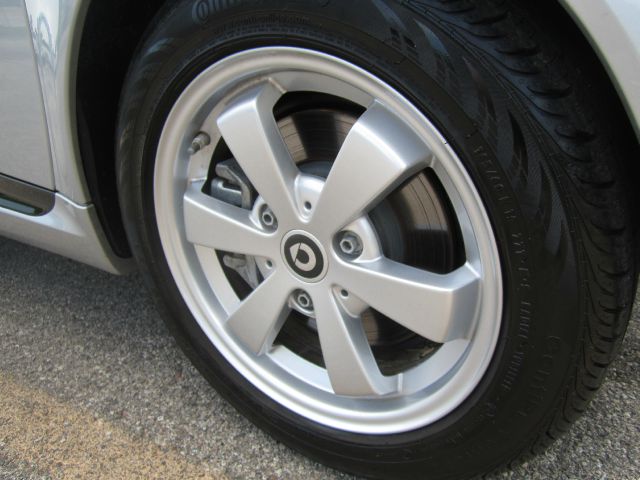 Smart fortwo 2012 photo 4