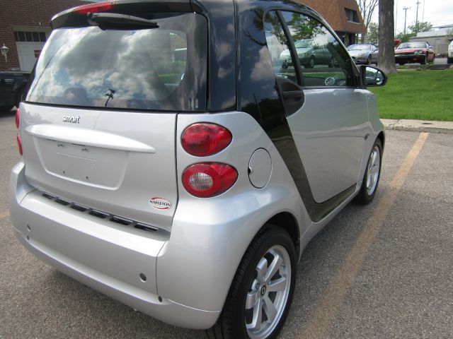 Smart fortwo 2012 photo 8