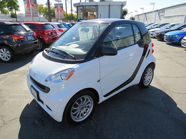Smart fortwo 2012 photo 2
