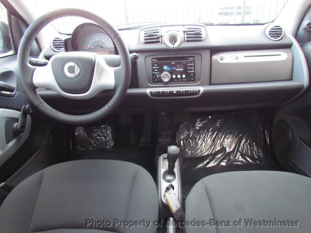 Smart fortwo 2012 photo 2