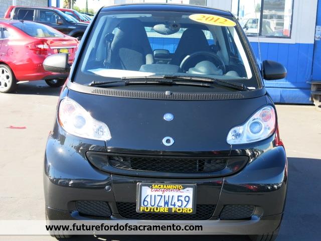 Smart fortwo 2012 photo 3