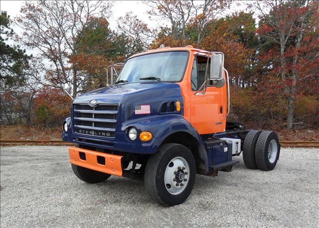 Sterling CHASSIS Unknown Semi / Heavy Truck