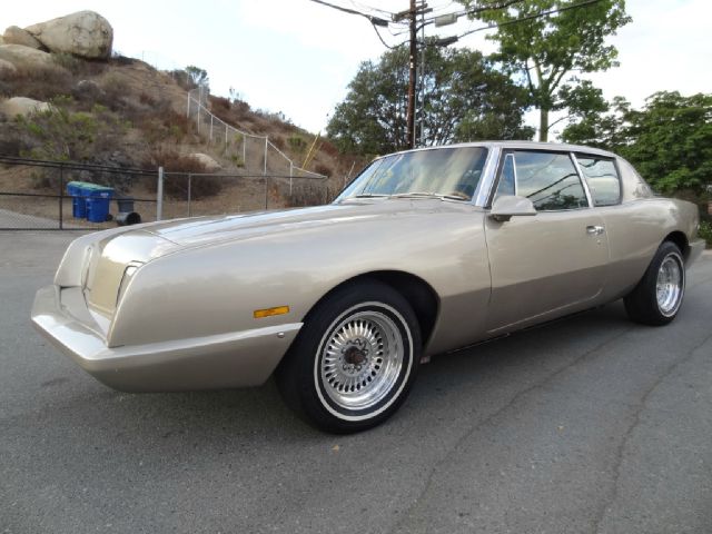 Studebaker Avanti 1987 photo 4