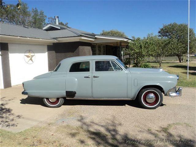 Studebaker CHAMPION 1952 photo 4