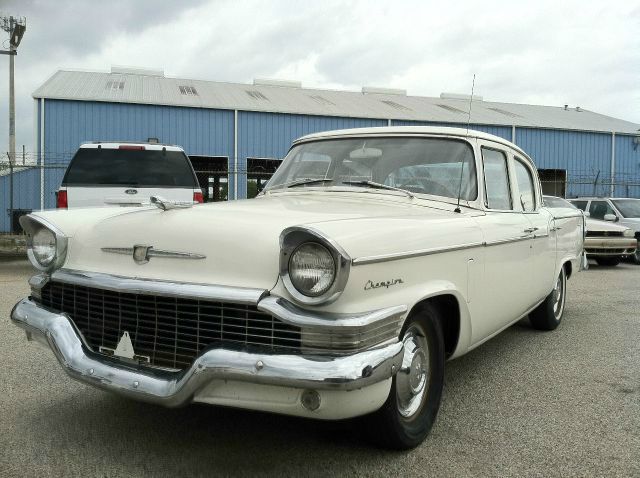 Studebaker Hawk 1957 photo 2