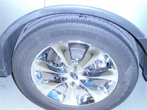 Subaru B9 Tribeca 2007 photo 1