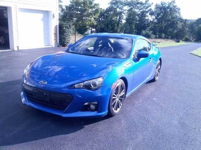 Subaru BRZ 2013 photo 2
