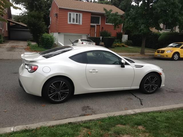 Subaru BRZ 2013 photo 2