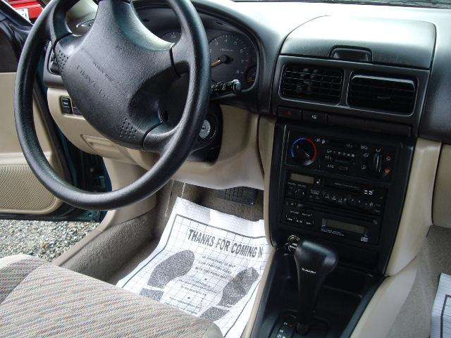 Subaru Forester 1998 photo 1