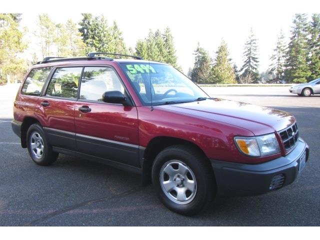 Subaru Forester 1998 photo 1