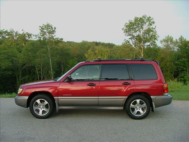 Subaru Forester 1998 photo 1