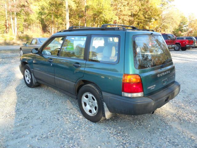 Subaru Forester 1998 photo 2