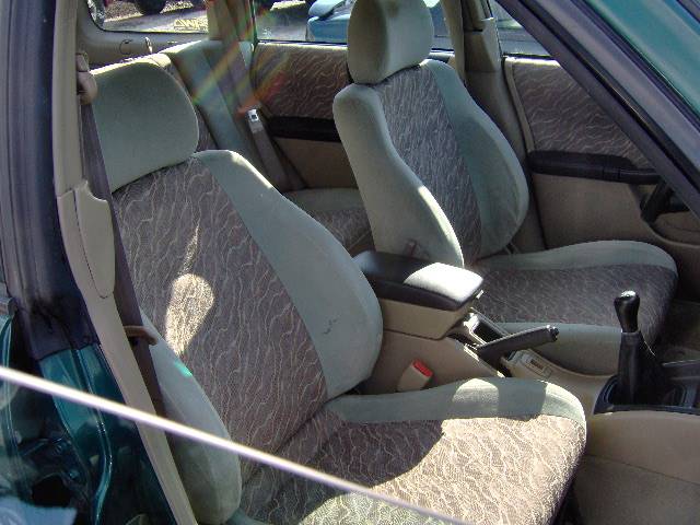 Subaru Forester 1998 photo 1