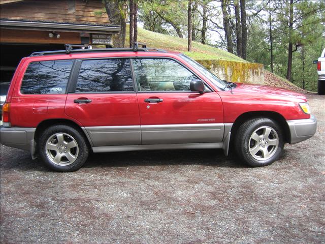 Subaru Forester 1998 photo 4