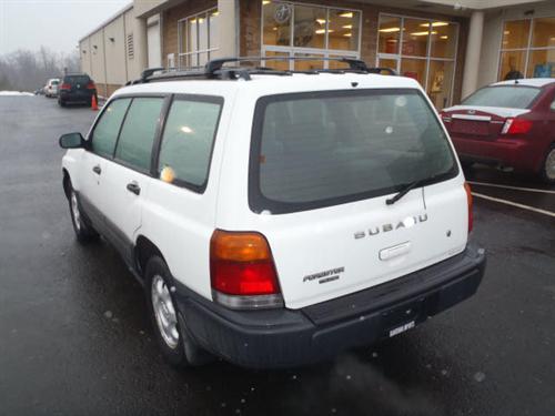 Subaru Forester 1998 photo 3