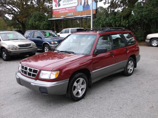 Subaru Forester 1999 photo 1