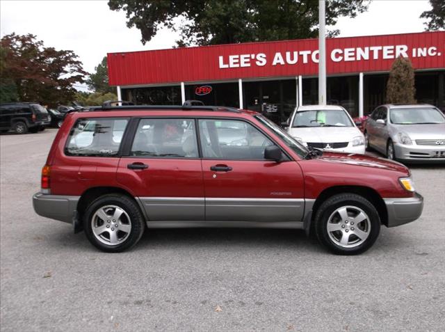 Subaru Forester 1999 photo 2