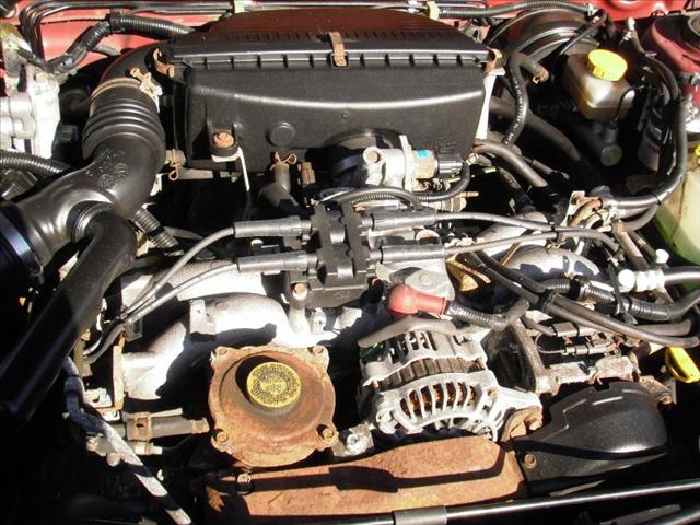 Subaru Forester 1999 photo 2