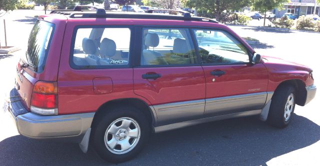 Subaru Forester 1999 photo 5
