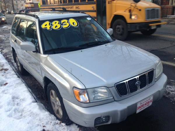 Subaru Forester 2001 photo 4