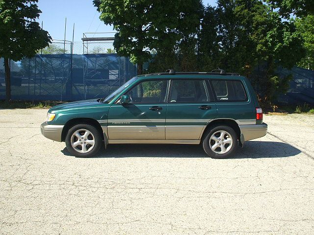 Subaru Forester 2001 photo 11