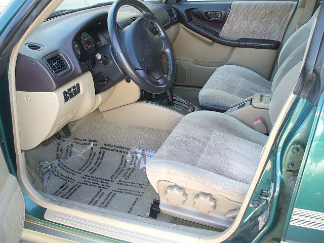Subaru Forester 2001 photo 9