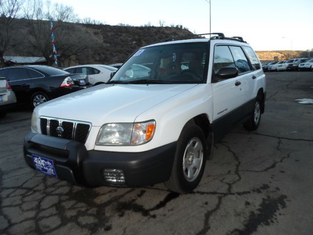 Subaru Forester 2001 photo 3
