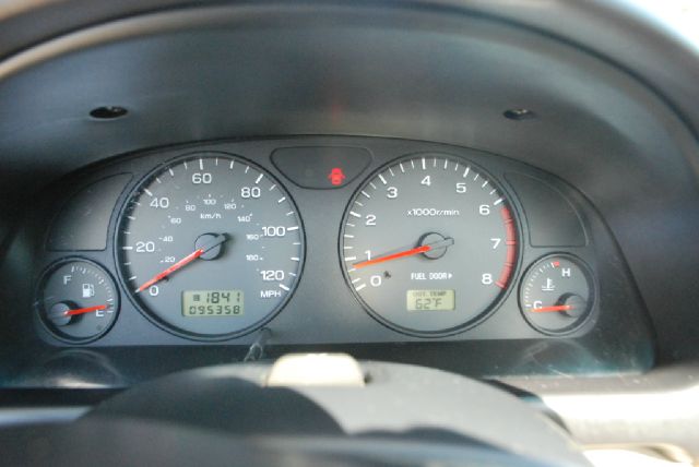 Subaru Forester 2001 photo 4