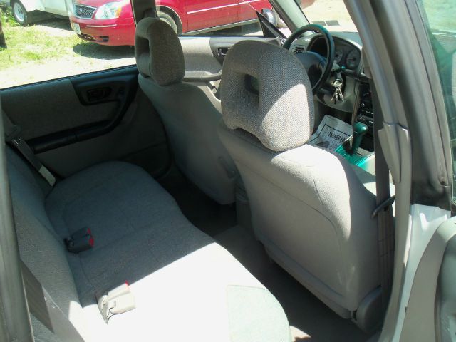 Subaru Forester 2001 photo 3