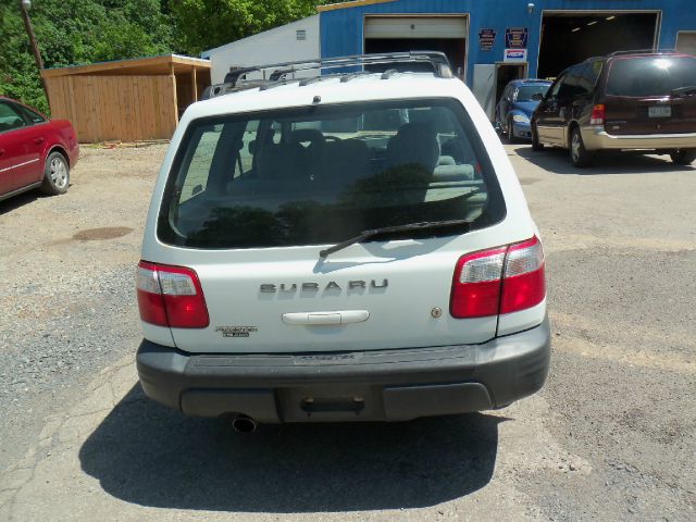 Subaru Forester 2001 photo 9