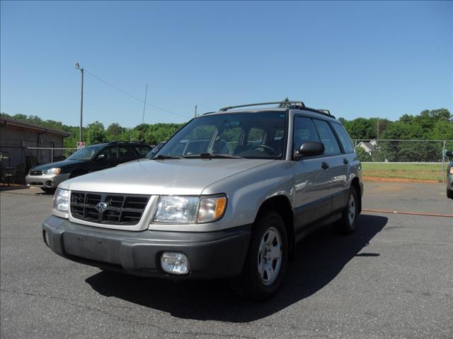 Subaru Forester ESi Wagon