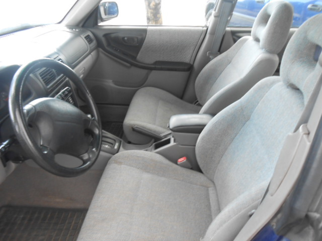 Subaru Forester 2001 photo 1