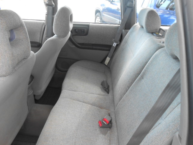 Subaru Forester 2001 photo 2