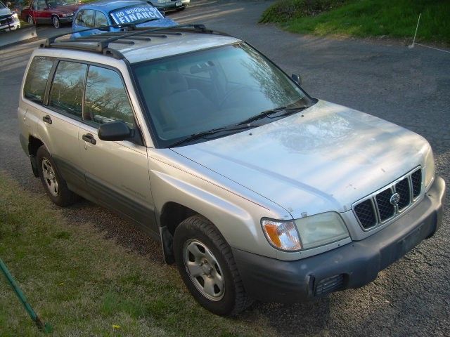 Subaru Forester 2001 photo 1