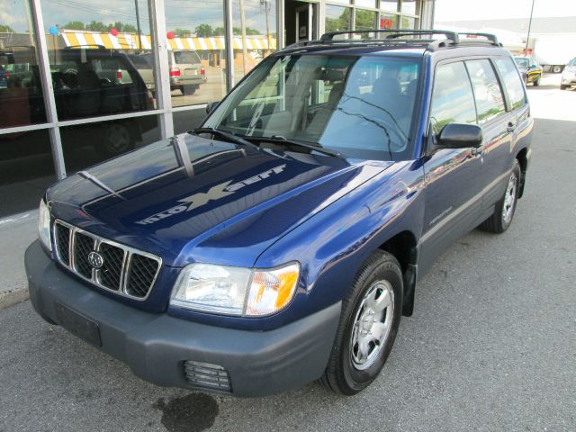 Subaru Forester 2001 photo 1