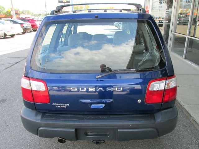 Subaru Forester 2001 photo 3