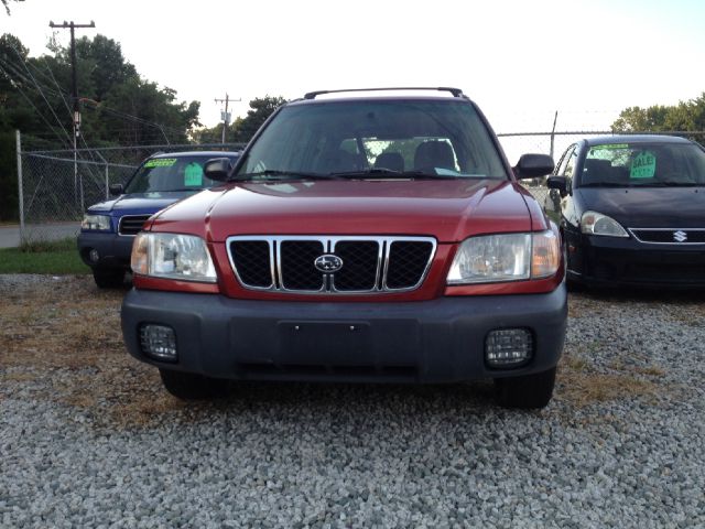 Subaru Forester 2001 photo 2