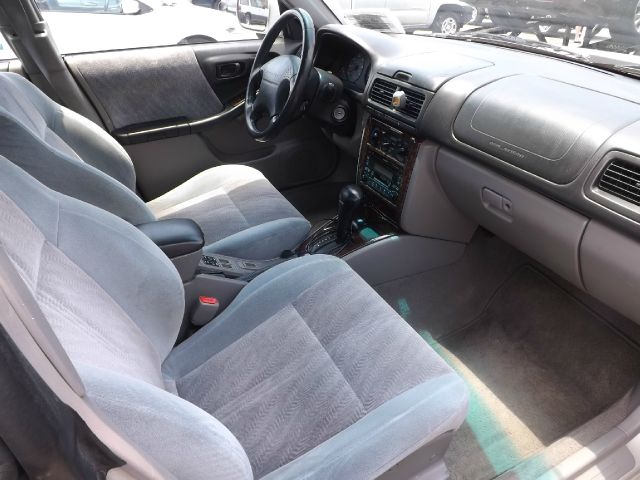 Subaru Forester 2001 photo 4