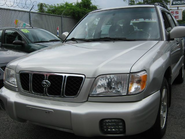 Subaru Forester 2001 photo 4