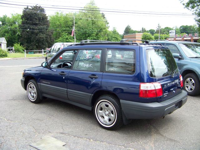 Subaru Forester 2001 photo 4