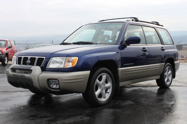 Subaru Forester 2001 photo 3