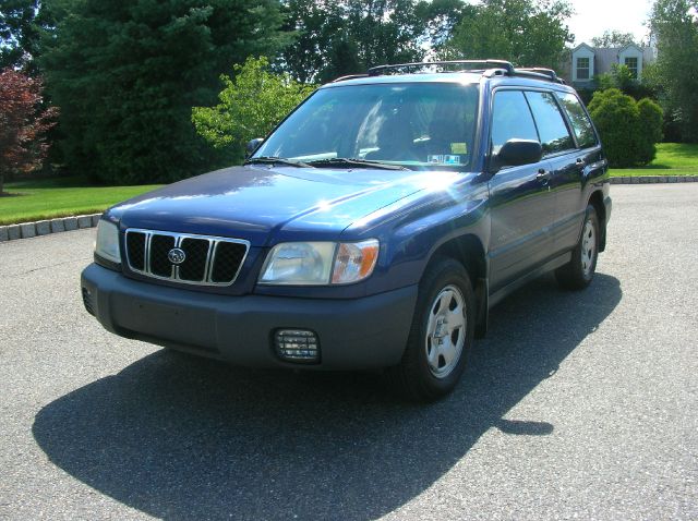 Subaru Forester 2002 photo 2
