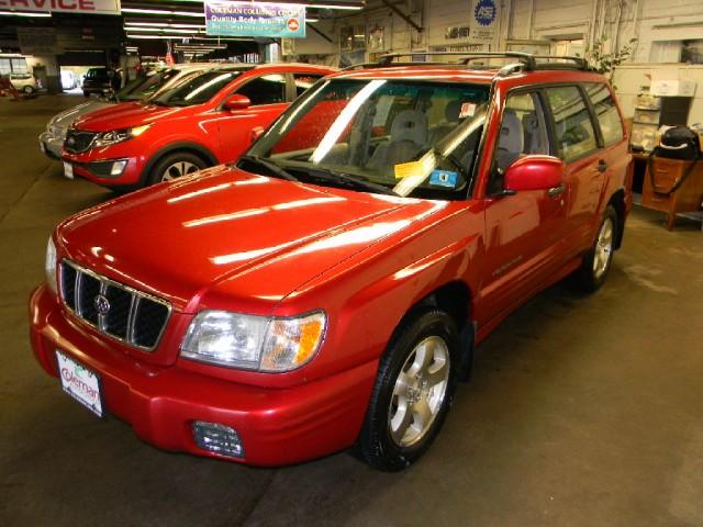 Subaru Forester 2002 photo 1