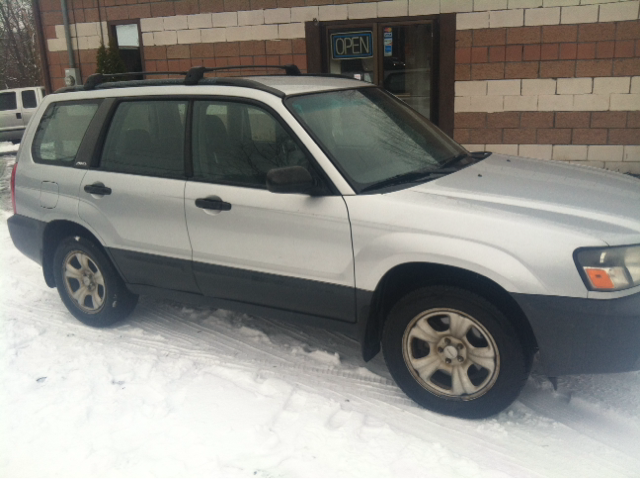 Subaru Forester 2003 photo 1